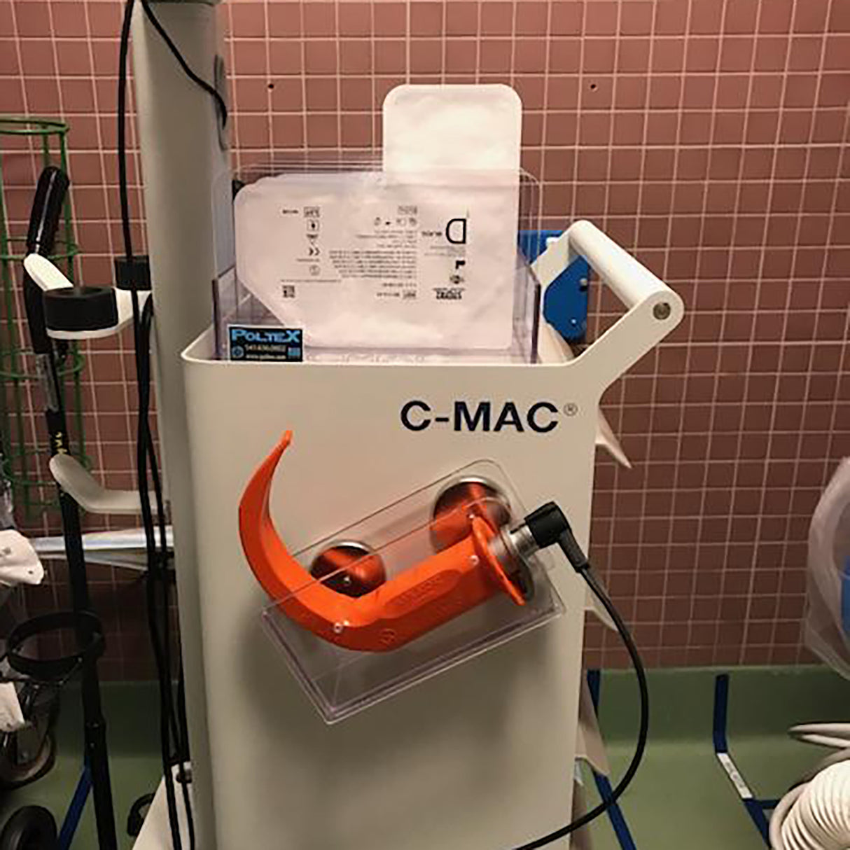Fiber Optic Laryngoscope Blade Holster